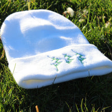 Load image into Gallery viewer, White And Green Beanie
